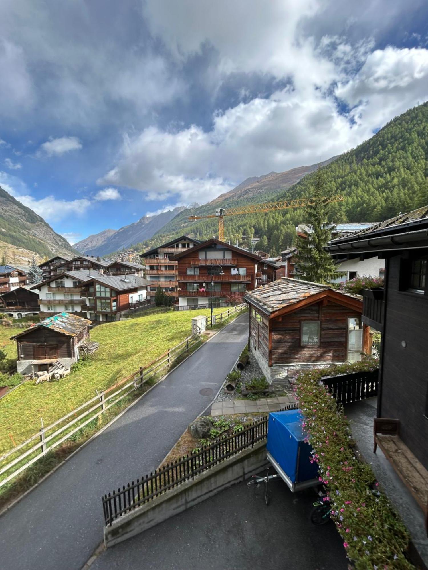 Hotel Adonis Zermatt Exterior photo