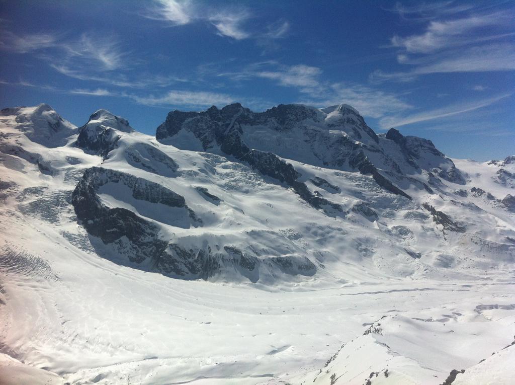 Hotel Adonis Zermatt Exterior photo